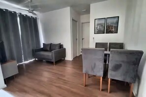 Smart TV - Modern and elegant apartment near the Olympic Park. (Rio de Janeiro)