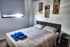 2 bedrooms, iron/ironing board, free WiFi, bed sheets - Modern and elegant apartment near the Olympic Park. (Rio de Janeiro)