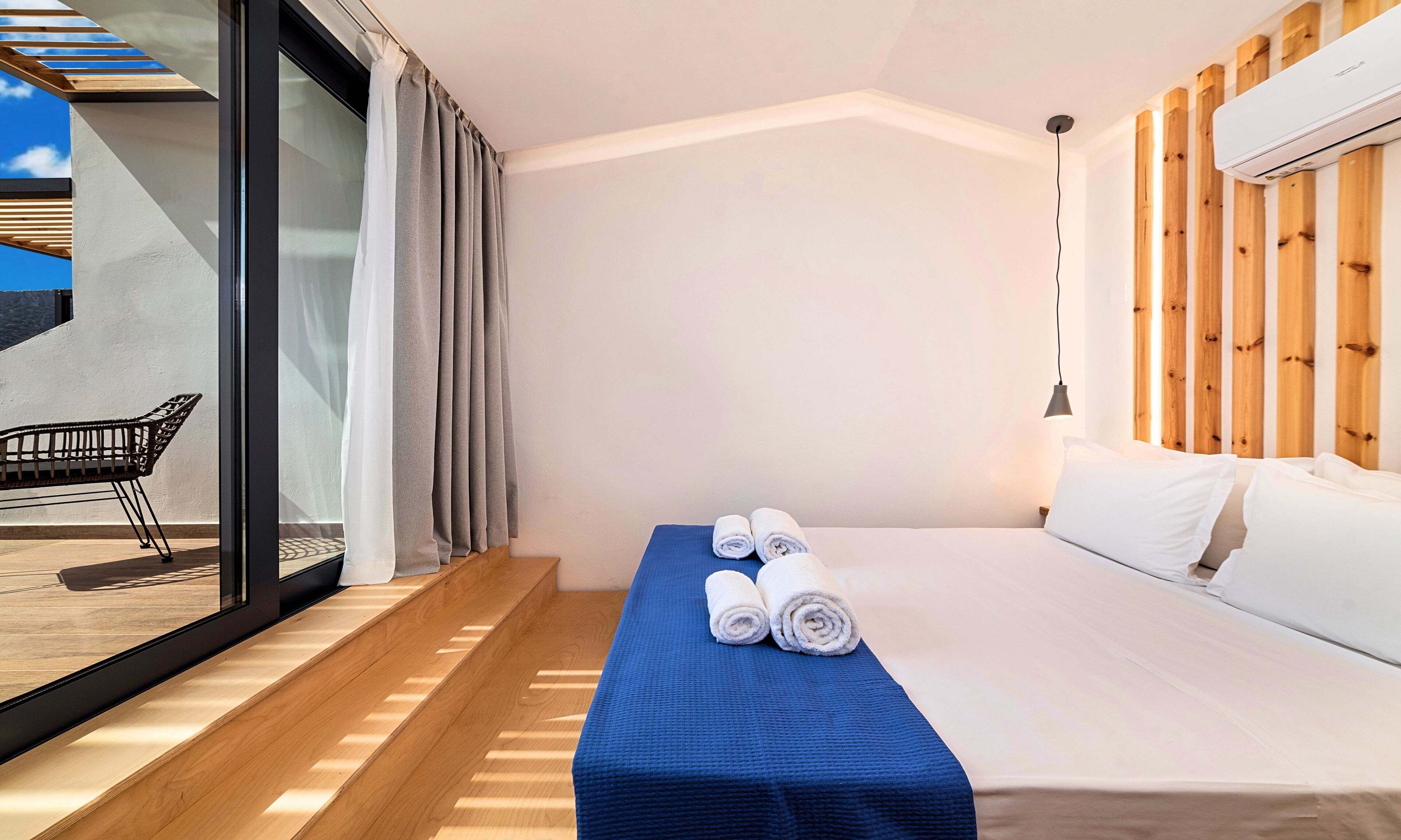 1 bedroom, in-room safe, free WiFi, bed sheets