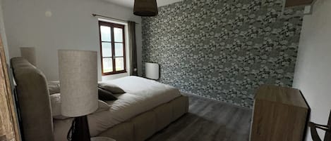 2 habitaciones, wifi y ropa de cama
