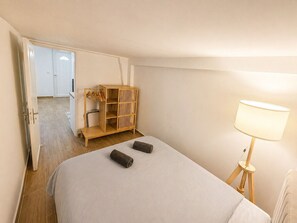 1 bedroom, iron/ironing board, WiFi, bed sheets - Nice apartment near Paris CDG Airport (Sevran)