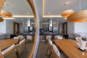 Dining - Luxury Oceanfront Condo with Private Jacuzzi (Cruz de Huanacaxtle)