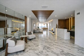 Lobby - Luxury Oceanfront Condo with Private Jacuzzi (Cruz de Huanacaxtle)