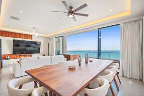 Dining - Luxury Oceanfront Condo with Private Jacuzzi (Cruz de Huanacaxtle)