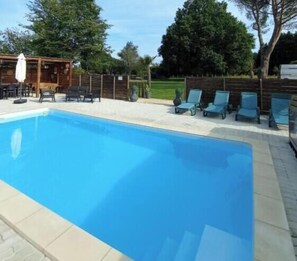 Seasonal outdoor pool