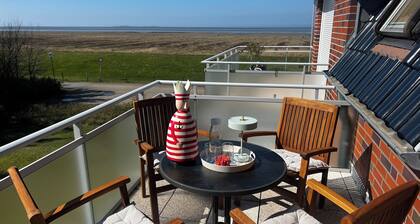 Cozy vacation apartment with a view of the North Sea