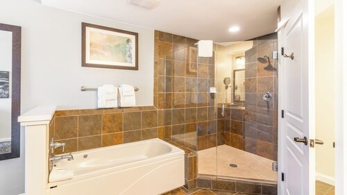 Steamboat Springs | Relaxed Alpine Retreat | Pool + Hot Tub | 2BR