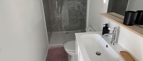 Towels, toilet paper