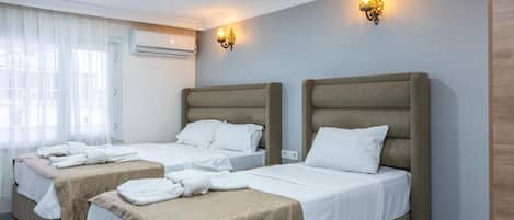 Comfort Studio, Partial Sea View