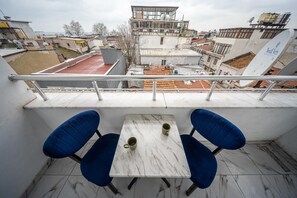 Comfort-studio, merinäköala | Ulkoruokailutilat