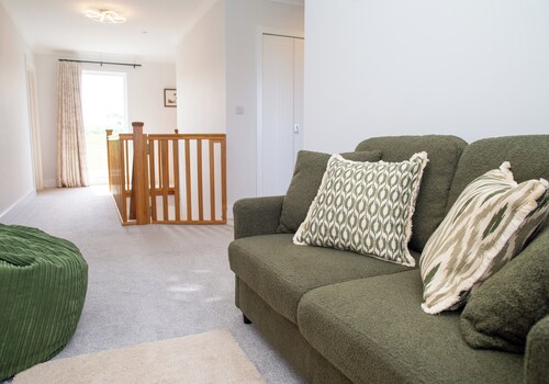 A large modern and stylish holiday home, perfect for a countryside escape in north Pembrokeshire.