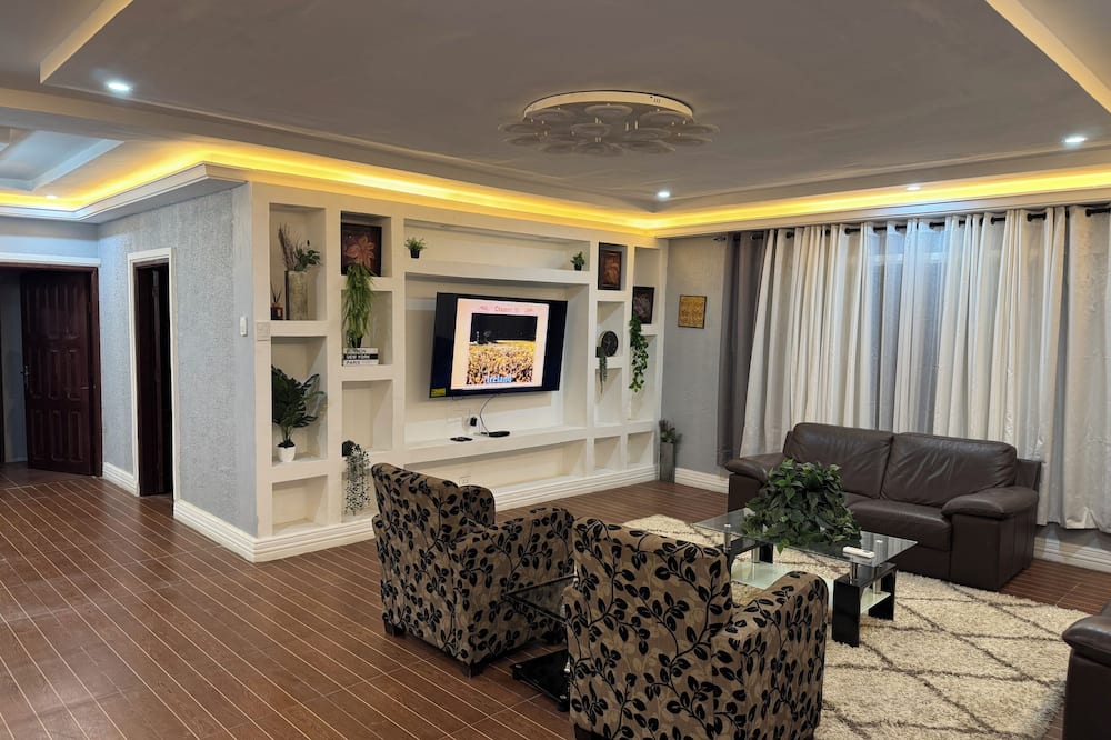 Raqsea Guest House