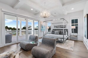 5 bedrooms, WiFi, bed sheets, wheelchair access - "Sugar Magnolia": Stunning in Grayton; Near Beach; Pool; 4 King & 6 Twin Beds. (Santa Rosa Beach)