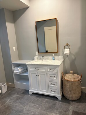 Bathroom - 4-bedroom house in serene South Kingstown with backyard access to a pond (South Kingstown)