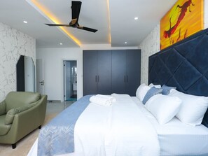 3 Schlafzimmer, Bügeleisen/Bügelbrett, WLAN, Bettwäsche