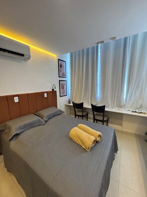 1 quarto, ferros/tábuas de passar roupa, Wi-Fi, roupa de cama