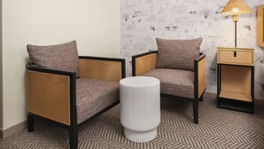 Deluxe Room, 1 King Bed - FOUND Hotels, San Diego Downtown, Series by Marriott  (San Diego)