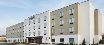 StudioRes by Marriott Louisville East