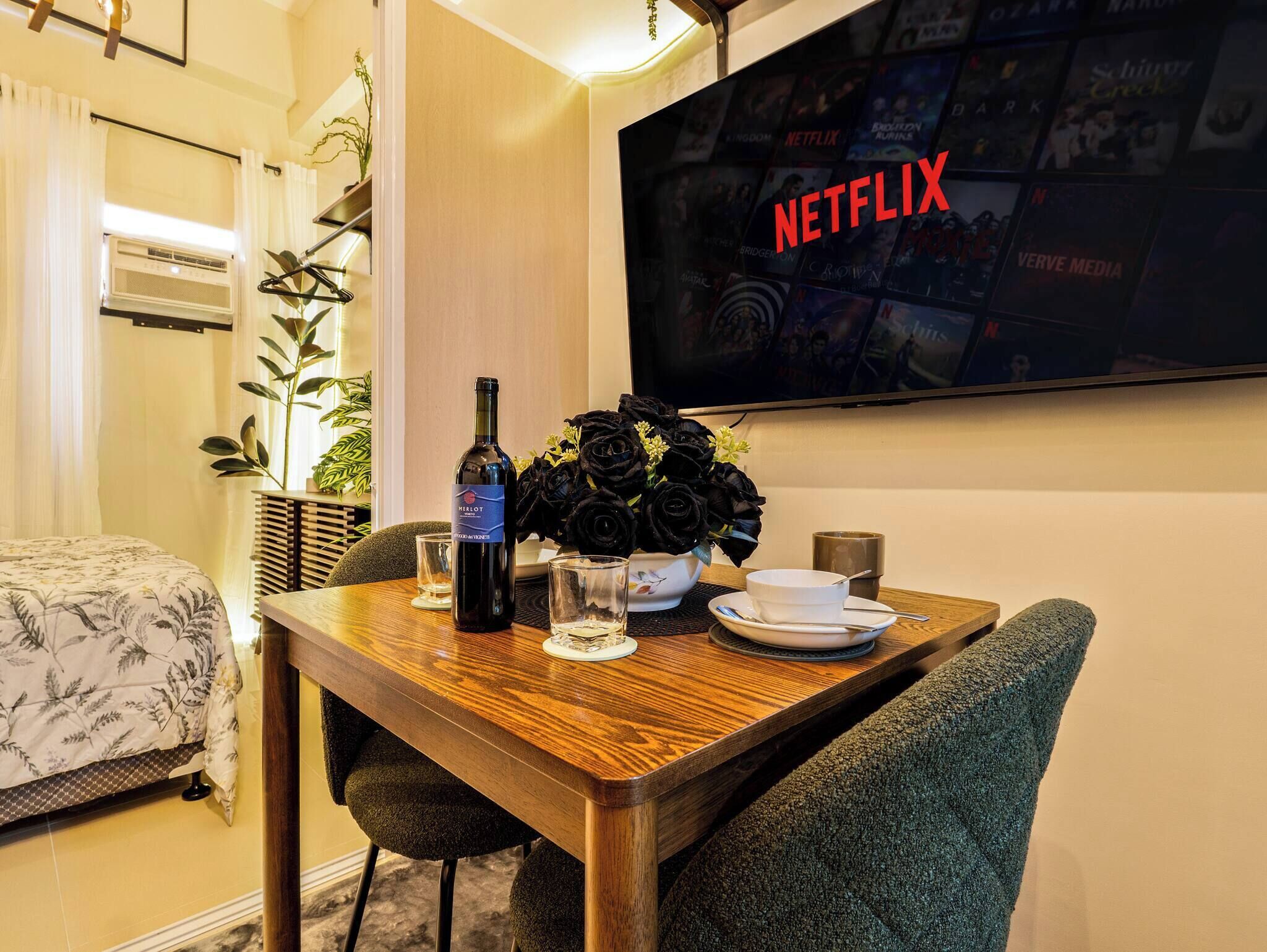 Condo, 1 Bedroom, Accessible, Mountain View | Dining