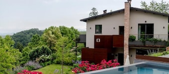 Villa Carla Suites