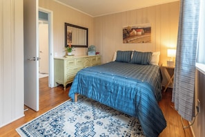 4 slaapkamers, een strijkplank/strijkijzer, wifi, beddengoed
