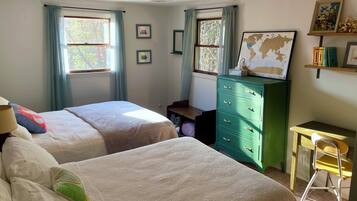 3 bedrooms, WiFi, bed sheets