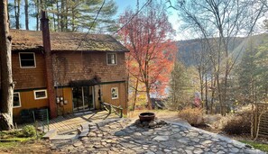 Exterior - A conscious retreat overlooking the Delaware River (Beach Lake)