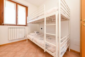 2 bedrooms, iron/ironing board, free WiFi, bed sheets - MGH- Garda Hills Family Stay (Polpenazze del Garda)
