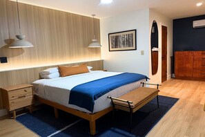 1 bedroom, Internet, bed sheets - Newly renovated King Bed Room in South Lake Tahoe with best location and AC. (South Lake Tahoe)