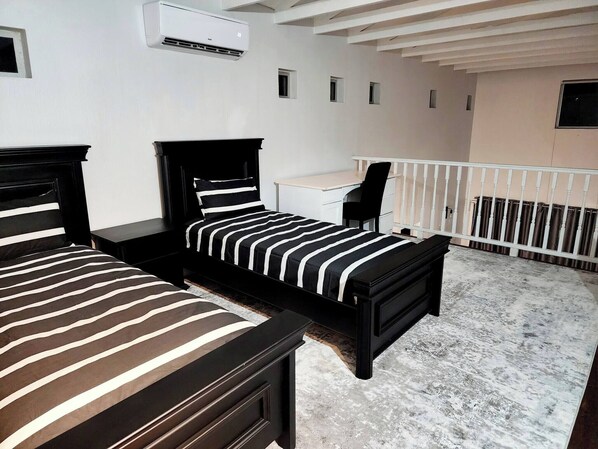 Apartment, 3 Bedrooms, Balcony | 3 bedrooms - Luxury Apartment in Waikiki E5 Close to the Beach (Ballito)