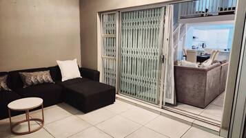 Apartment, 3 Bedrooms, Balcony | Living room