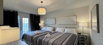 9 Beds -Kleinburg Crown Town Residences