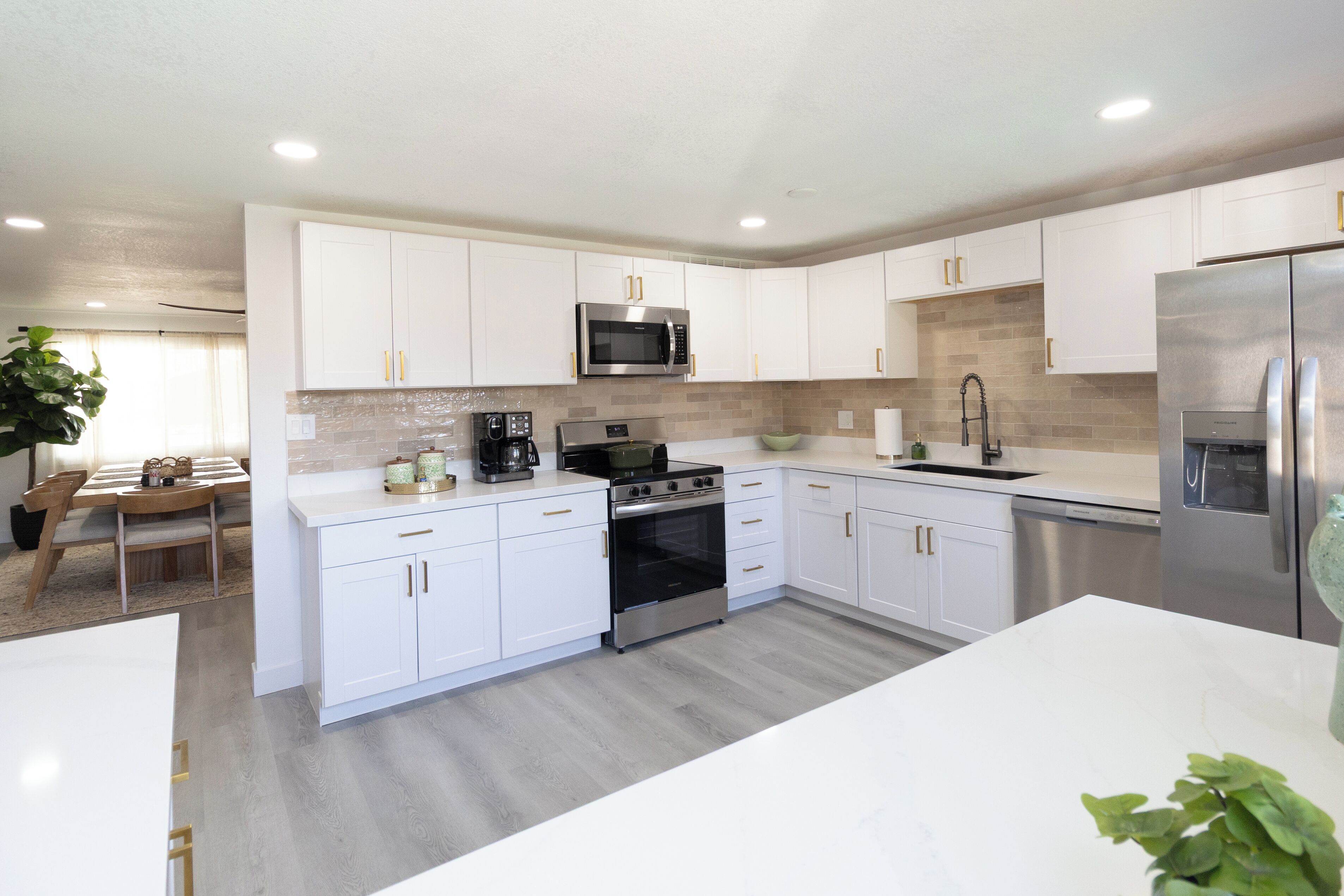 Microwave, oven, stovetop, dishwasher