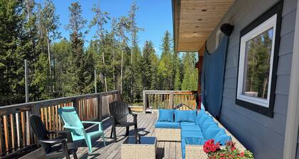 Mountain View | Hot Tub | Golf Ski | Ping-Pong | Fire-pit | Dogs | Yard | Garden