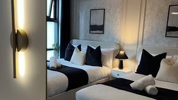 2 bedrooms, desk, iron/ironing board, free WiFi
