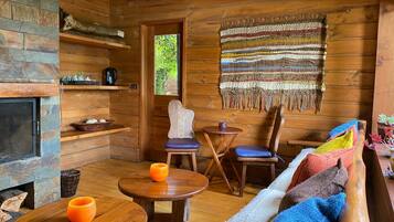 Family Room, Garden View | Living area