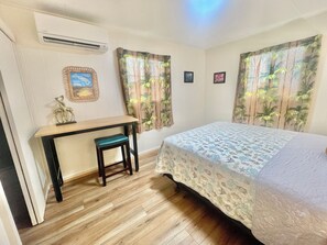 3 bedrooms, in-room safe, desk, iron/ironing board