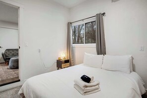 1 bedroom, iron/ironing board, WiFi, bed sheets - Private Boise Bench Retreat (Boise)