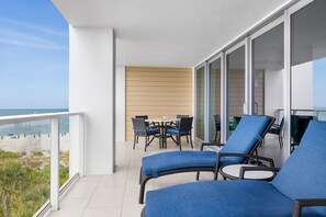 Outdoor dining - CRYSTAL SHORES MARRIOTT exclusive!! (Marco Island)