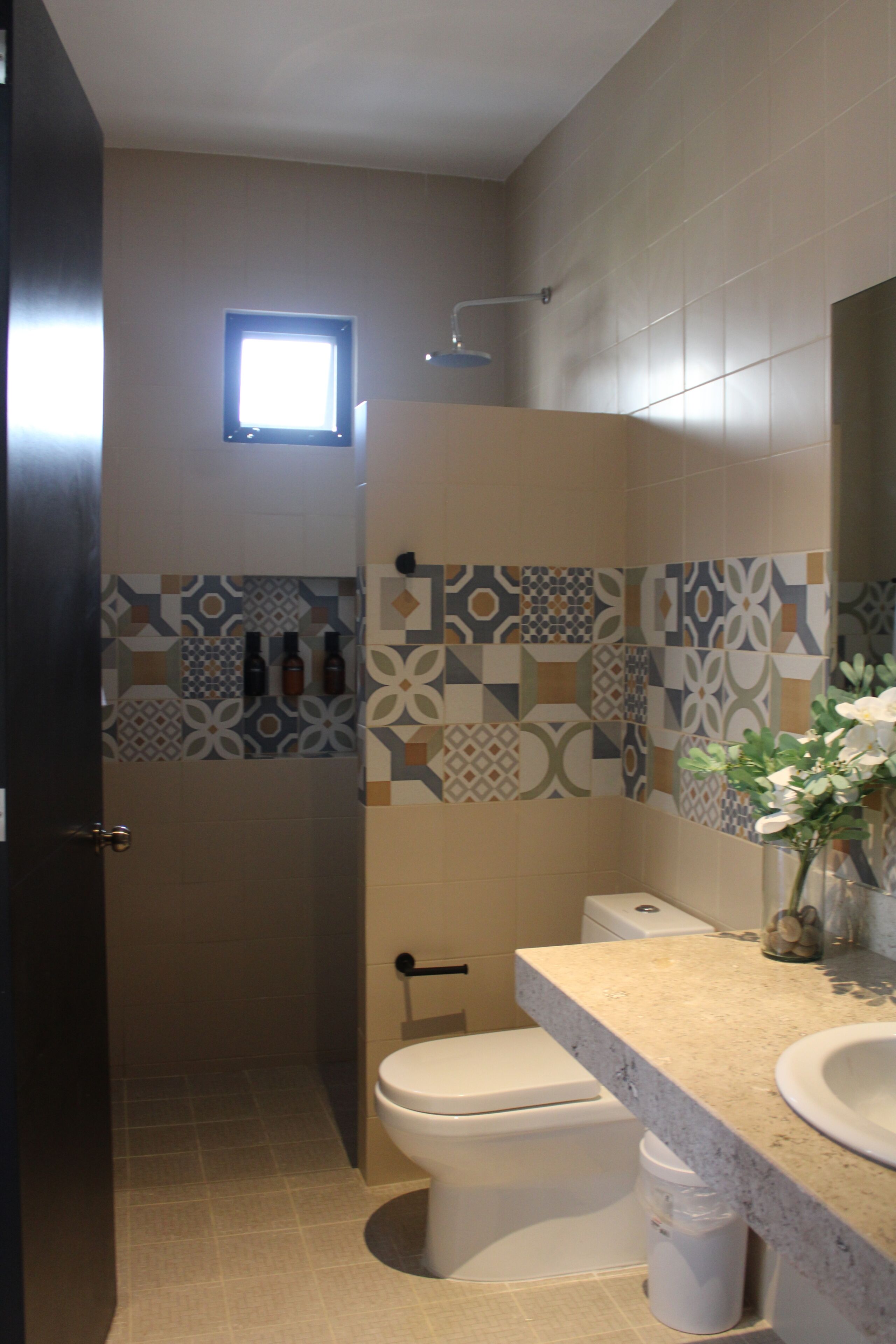 Apartment, 1 Double Bed, Pool View | Bathroom | Shower, free toiletries, hair dryer, towels