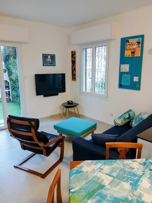 TV - Incantevole vista mare - Mareri apartments (Sanremo)