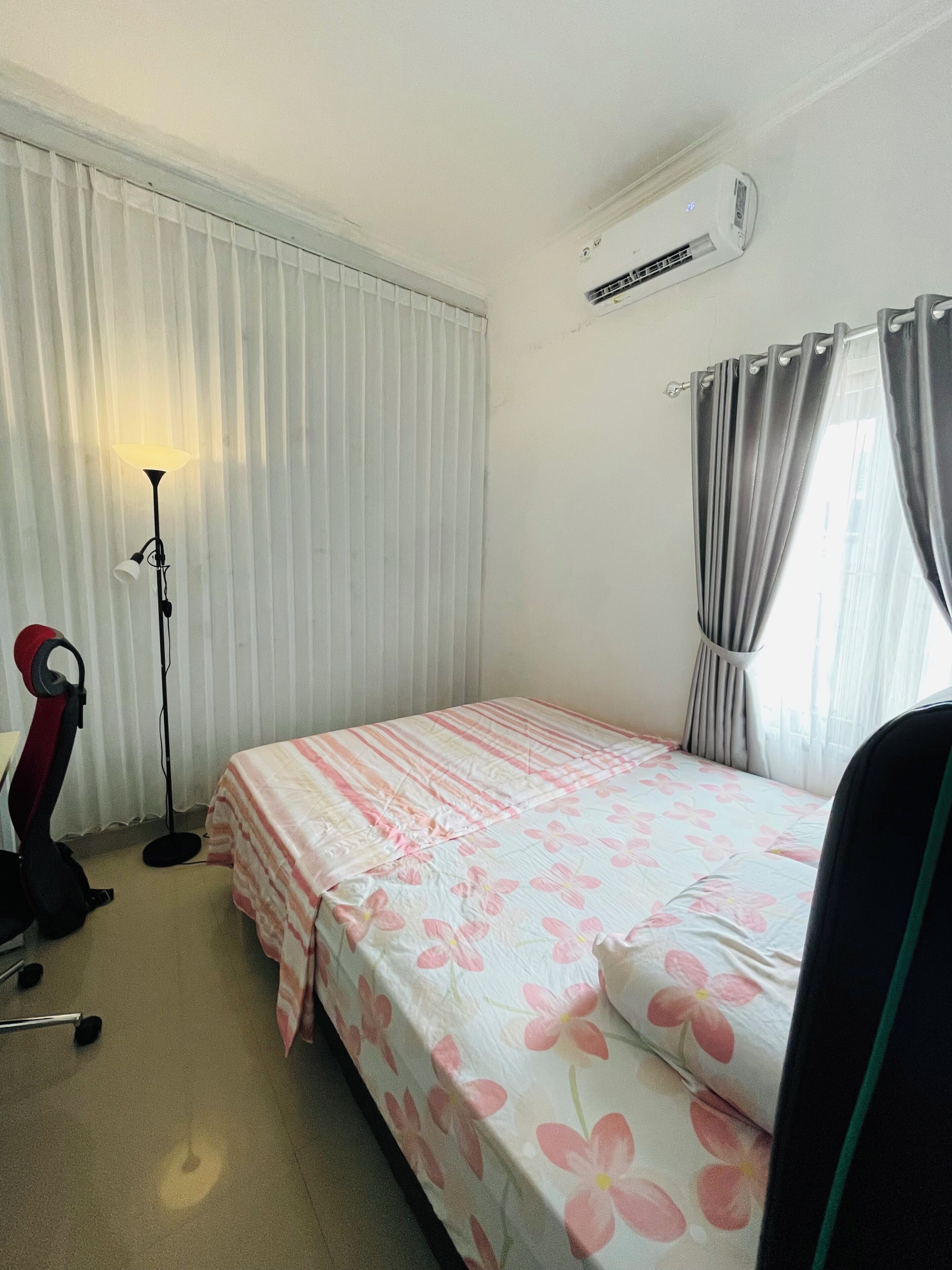Comfort House, Patio, Beach View | Premium bedding, down comforters, memory foam beds, in-room safe
