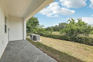 Terrace/patio - Kissimmee 4BR Retreat House for 8 (Kissimmee)