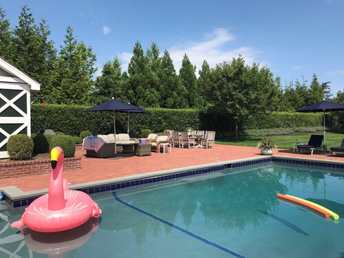 Classic Bridgehampton Farmhouse - Heated Pool - South of Highway - Walk to Town