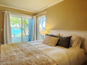 3 habitaciones, tabla de planchar con plancha, wifi y ropa de cama 