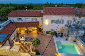Pool - Villa Folirantica (Istria - Svetvinčenat) (Svetvinčenat)