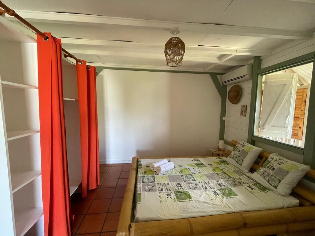 Classic Apartment, Sea View