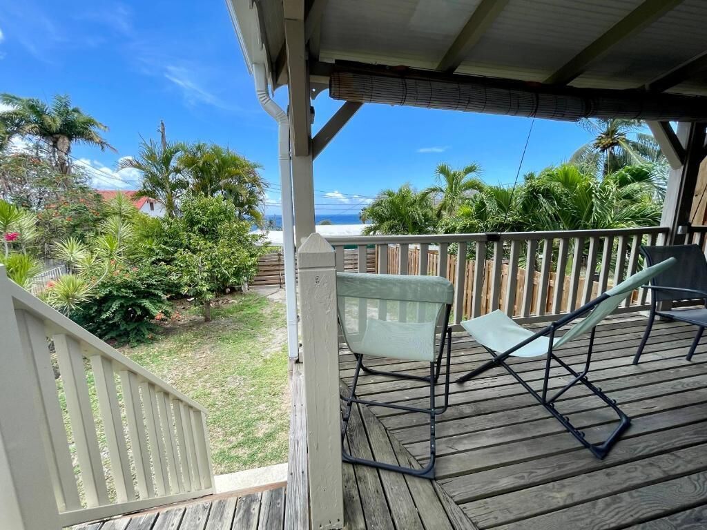 Classic Apartment, Sea View | Property grounds