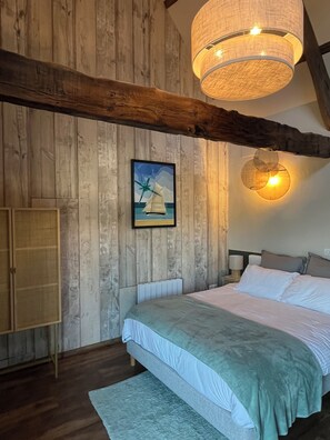 Room - Vrbo Property (Pleumeur-Bodou)