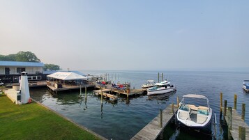 Lago